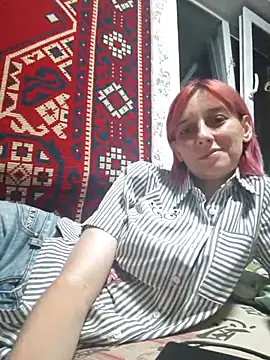 Ketti mom online show from July 3, 8:15 pm