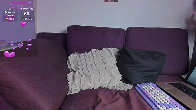 1Ashley  online show from May 3, 4:49 am