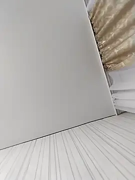 Lorrain Dorrie online show from November 21, 12:07 pm