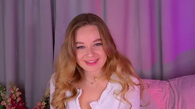 BeatriceEsmont online show from September 18, 8:40 pm