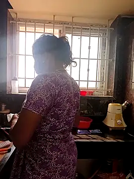 Tamil Shalini Lustyy online show from February 16, 4:01 am