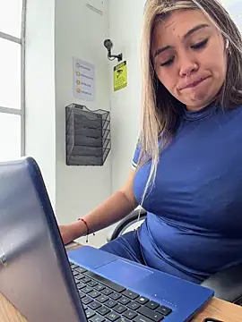 LIZ-06  online show from July 16, 2:10 pm