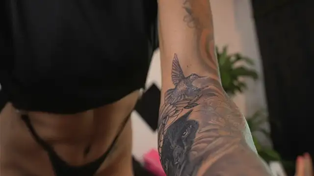 Ambeer Rousess online show from September 18, 12:31 am