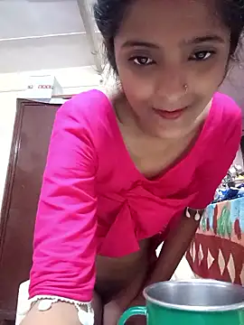 Snapshot of KittyBby14 chatting on September 24, 9:25 pm KittyBby14 online show from September 24, 9:25 pm