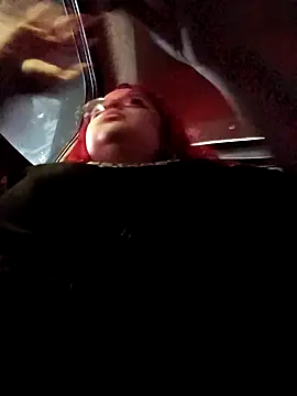 CURVY-HORNY online show from December 17, 12:16 am