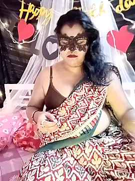hottbabycam online show from June 25, 2:40 pm