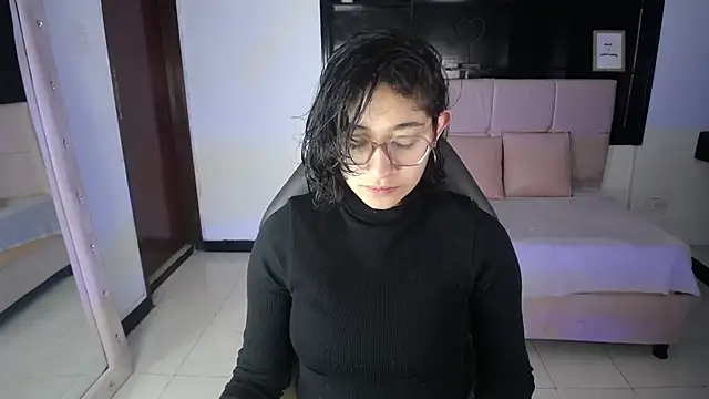 Snapshot of Lili_Gomez_ chatting on September 14, 11:41 am Lili Gomez online show from September 14, 11:41 am