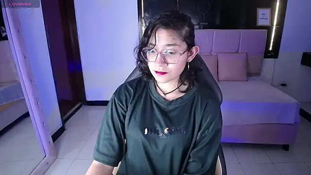 Snapshot of Lili_Gomez_ chatting on September 13, 10:56 am Lili Gomez online show from September 13, 10:56 am