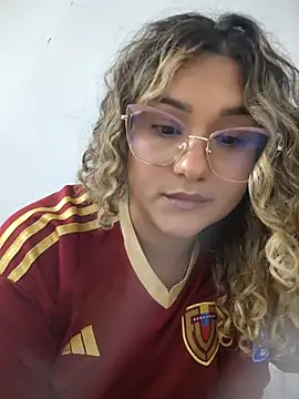 BrendaGirs online show from July 11, 3:39 am
