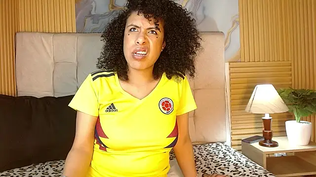 muriell303av online show from October 9, 4:05 am