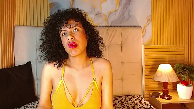 muriell303av online show from December 5, 4:01 am