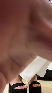 SHARONN     online show from July 27, 3:58 am