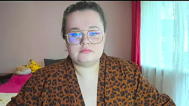 Jessica Joy online show from June 17, 6:26 am