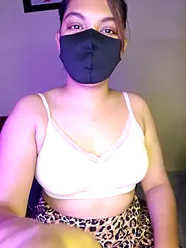 Olivia3 online show from November 7, 10:36 pm