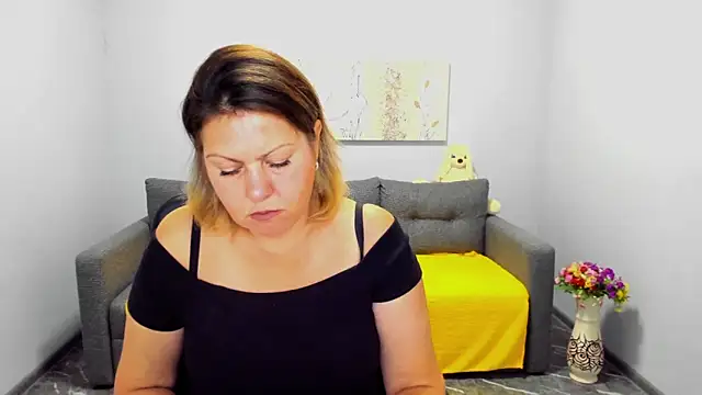 Snapshot of Milana_Blake chatting on September 12, 11:39 am Milana Blake online show from September 12, 11:39 am