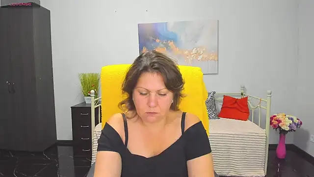 Snapshot of Milana_Blake chatting on September 24, 12:37 pm Milana Blake online show from September 24, 12:37 pm