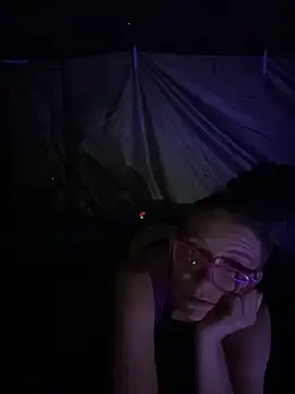Stonermama666420 online show from July 3, 4:40 am