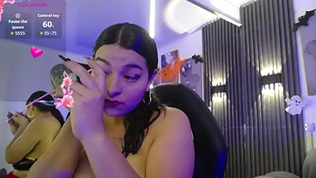 Noah Jhonson online show from October 27, 7:30 pm