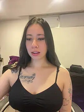 Zoee t online show from May 16, 3:42 am
