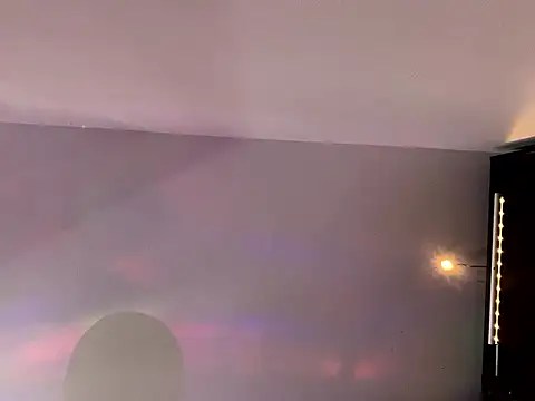 Avamereandmikel online show from April 2, 3:53 pm