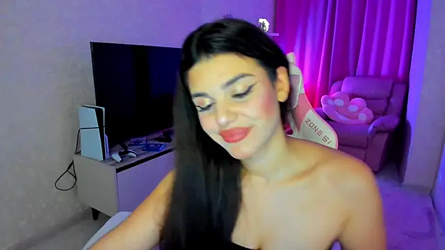 AlluringAriel online show from November 14, 6:52 pm