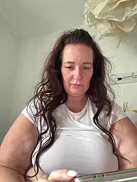Engel mia online show from July 20, 9:34 am