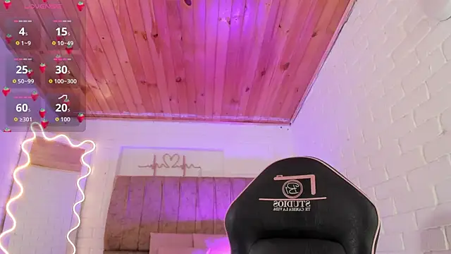 penelope tay1 online show from October 14, 3:42 am