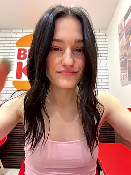 Mia Mia M online show from July 29, 5:02 pm