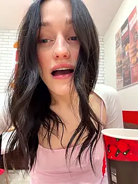 Mia Mia M online show from July 23, 4:37 pm