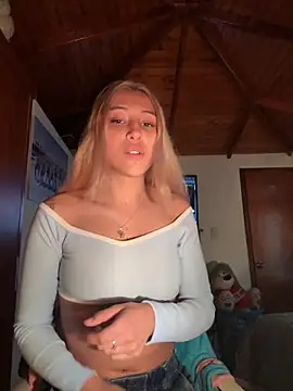 cuteweed420 online show from November 26, 10:22 pm