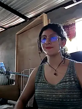 LoveElectra online show from May 20, 5:10 pm