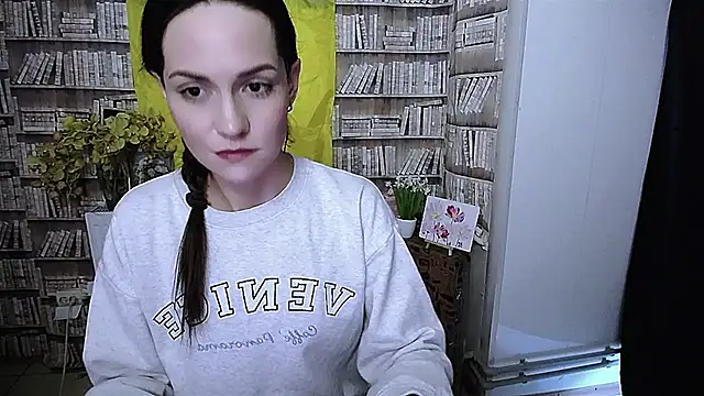 Lina Star S online show from November 24, 10:06 am