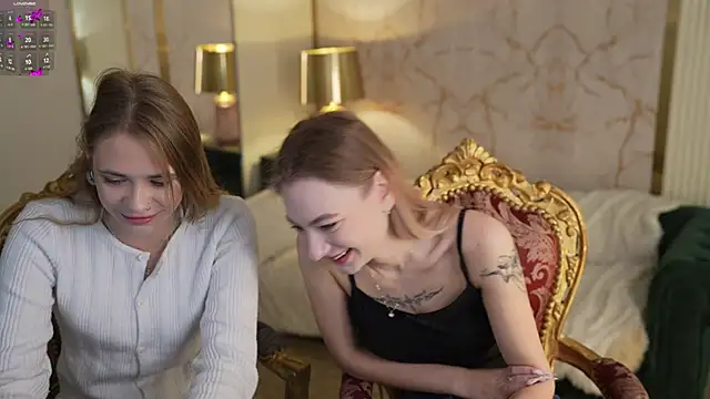 Snapshot of Ewa_Pearl chatting on October 17, 6:49 am Ewa Pearl online show from October 17, 6:49 am