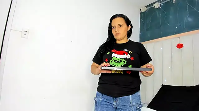 africa holmes online show from July 23, 2:20 am