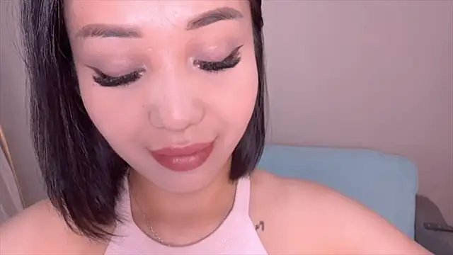 PurrrfectMiko online show from June 19, 6:11 pm