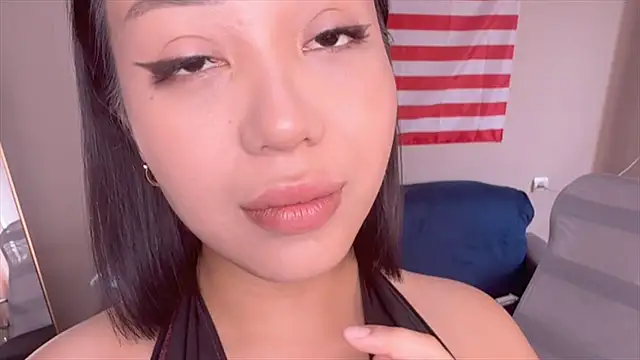 PurrrfectMiko online show from July 22, 3:40 am