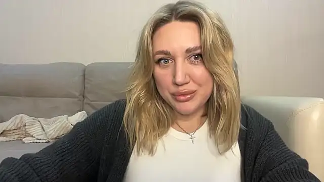 VickyLove047 online show from January 8, 5:06 pm