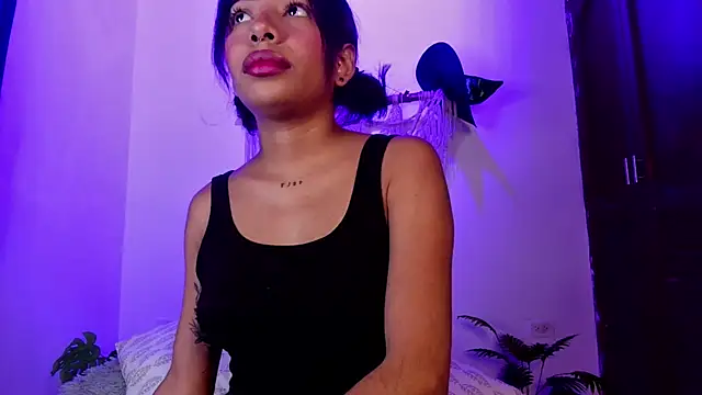 anais tgn online show from October 18, 5:04 pm