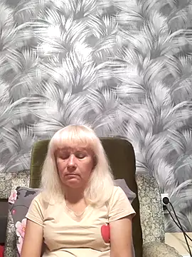 sakura blonde online show from November 6, 6:03 pm