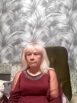 sakura blonde online show from November 20, 8:15 am