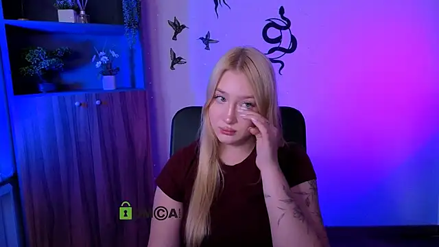 playful sophie online show from July 23, 2:09 am