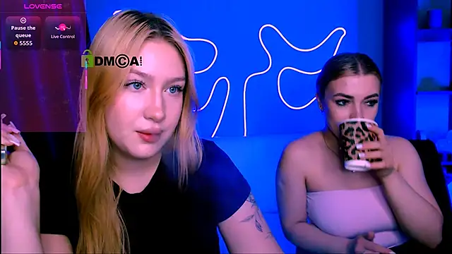playful sophie online show from June 12, 7:22 pm