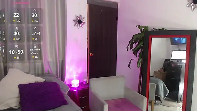 Snapshot of mrs_deborah chatting on October 15, 1:36 pm mrs deborah online show from October 15, 1:36 pm