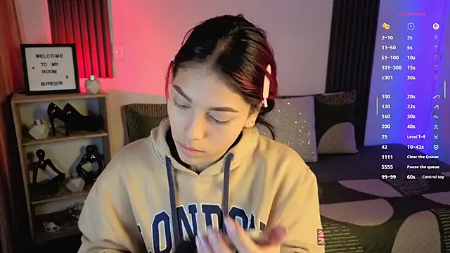 Snapshot of Fresita_Rosita chatting on October 10, 12:32 pm Fresita Rosita online show from October 10, 12:32 pm