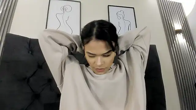 BrithanySummer online show from January 13, 4:18 am