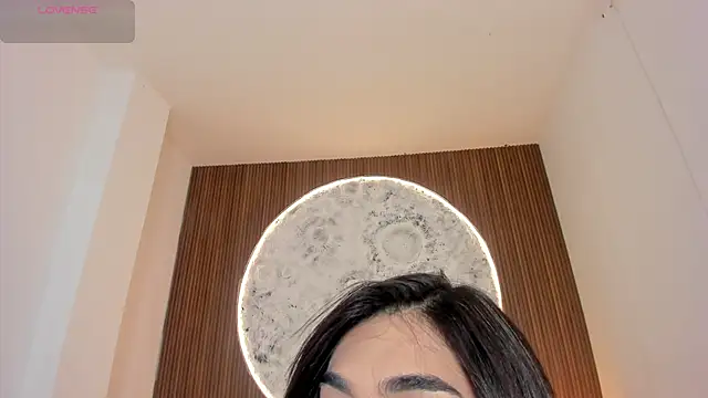 RoseCassie online show from March 13, 2:40 pm