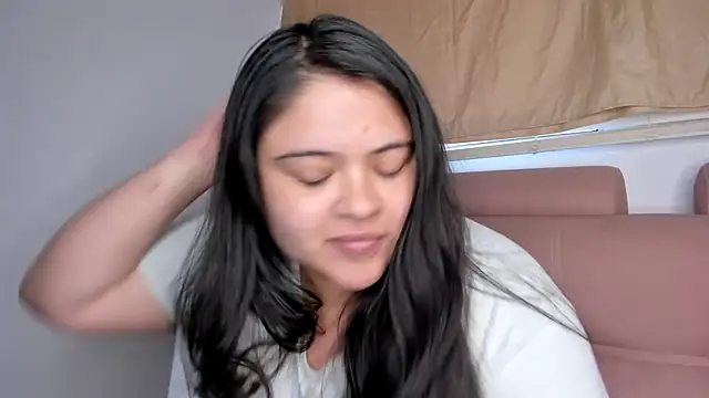 lizzie c online show from October 24, 10:28 pm