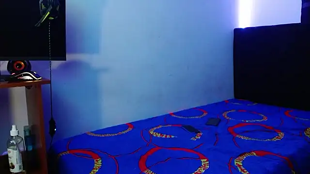 miia-liiam online show from January 16, 5:36 am