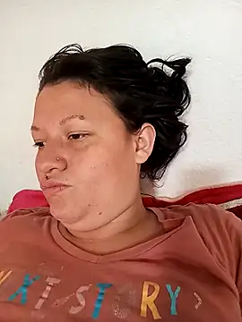 Snapshot of kattia_bk chatting on September 15, 2:58 pm kattia bk online show from September 15, 2:58 pm
