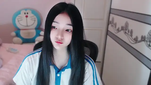 xiao-xiao-D online show from December 22, 8:39 am